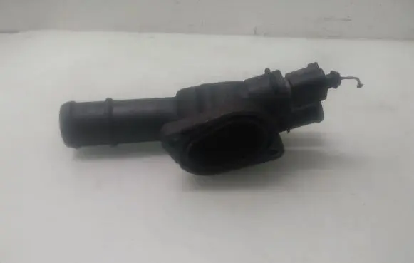 Volkswagen Golf V Engine coolant pipe/hose 03G121132