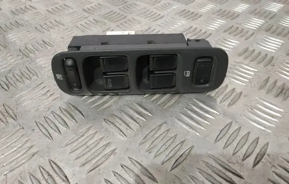 Suzuki Liana Electric window control switch