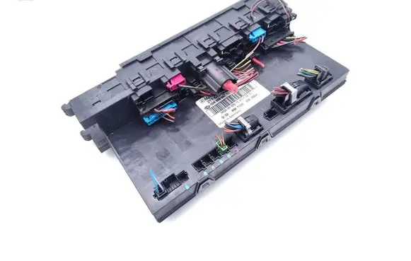 Mercedes-Benz CLS C219 Fuse module 2115455101 5DK00804745