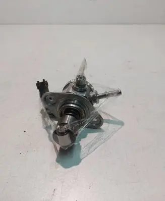 KIA Ceed Fuel injection high pressure pump 353202B220 0261520378 4004586242