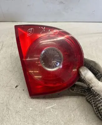 Volkswagen Golf V Rear/tail lights 1K6945093G 89031705