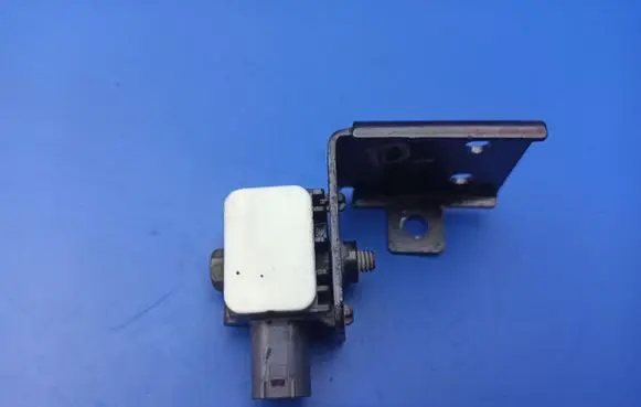 Mercedes-Benz S W221 Airbag deployment crash/impact sensor 0038202926 250806 402862