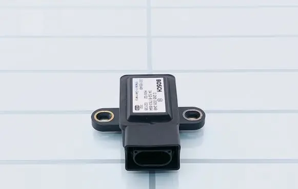 BMW 5 E39 ESP acceleration yaw rate sensor 0265005248 6753694 34526753694