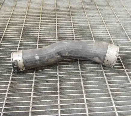 BMW 3 F30 F35 F31 Intercooler hose/pipe