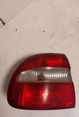 Volvo S40, V40 Rear/tail lights