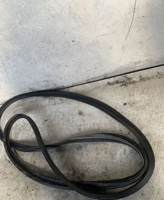 Mitsubishi ASX Trunk rubber seal (body) 