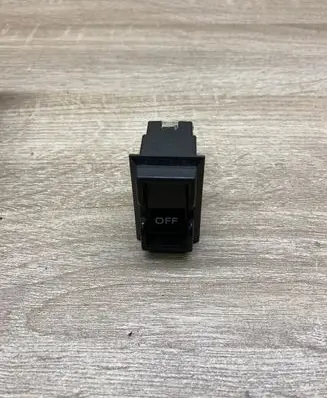 Lincoln Continental Suspension ride height/mode switch 950807