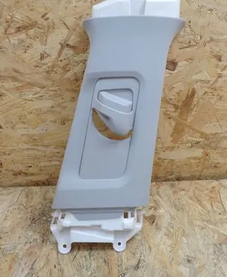 Lexus IS III XE30 (B) pillar trim (top) 6241053020
