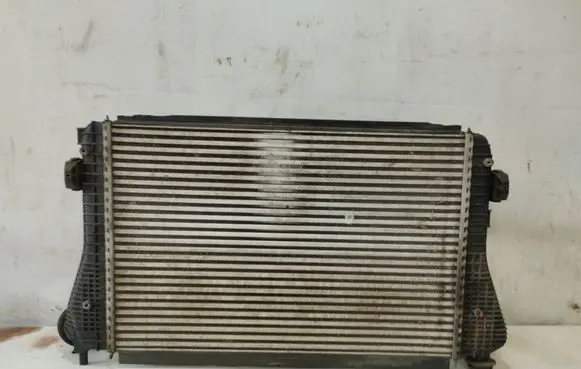 Volkswagen PASSAT B6 Intercooler radiator