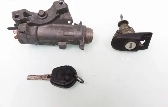 Ford Galaxy Ignition lock 4B0905851B