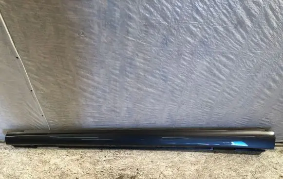 Mercedes-Benz B W246 W242 Sill A2048851025