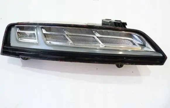 Audi R8 4S Rear/tail lights 4S0945095