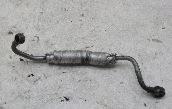 BMW 6 E63 E64 Turbo turbocharger oiling pipe/hose GMAUTO4574097