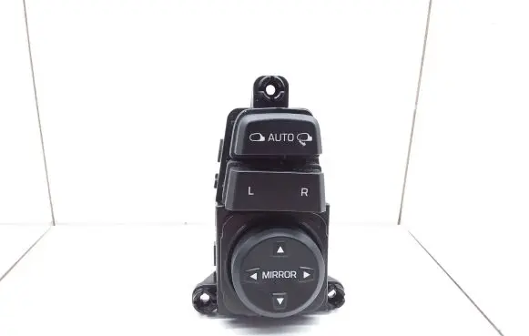 Hyundai Tucson TL Wing mirror switch 93573D3000 R1U0153