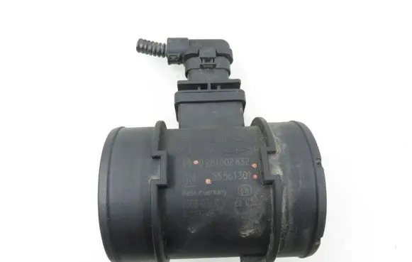 Opel Zafira B Mass air flow meter 55561301 0281002832
