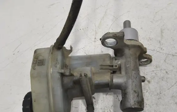 Opel Vectra C Master brake cylinder 32067069