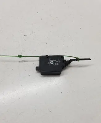 BMW X5 E53 Central locking motor 40620432 51268355056