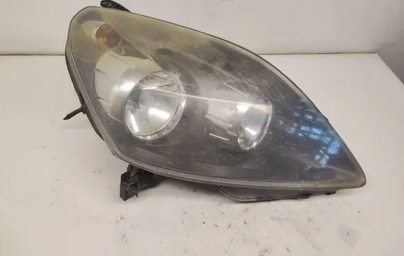 Opel Zafira B Headlight/headlamp 13252473