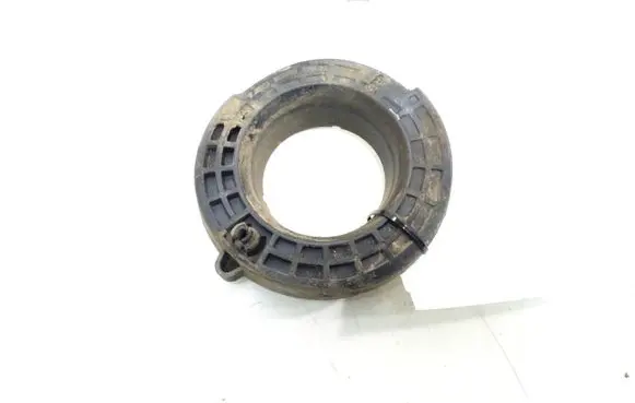 Mercedes-Benz C W205 Front upper strut mount A2053240184