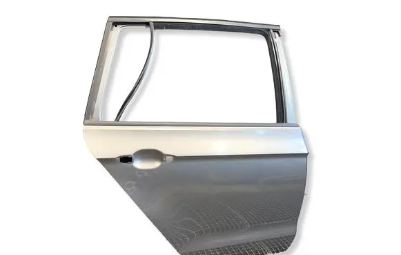 Volkswagen Golf Sportsvan Rear door 510833312K
