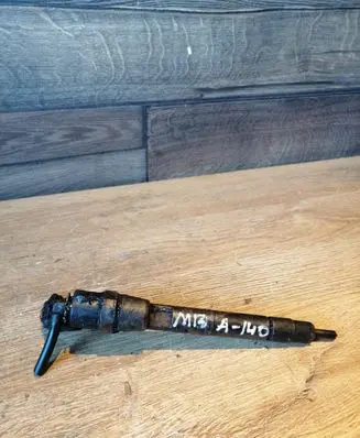 Mercedes-Benz A W168 Fuel injector