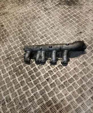 Volkswagen Phaeton Intake manifold 07Z129712E