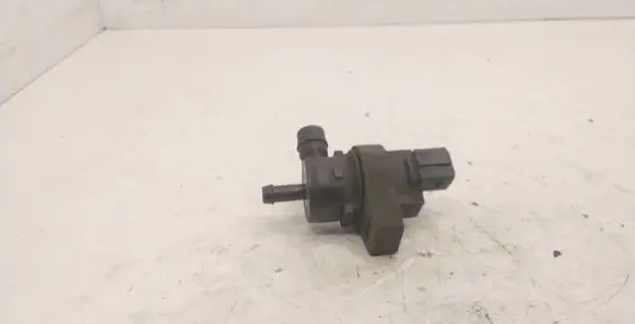 BMW 3 E46 Vacuum valve 1433602