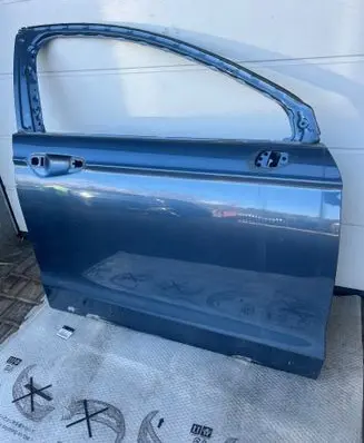 Ford Mondeo MK V Front door 187456