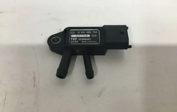 Chevrolet Zafira B Exhaust gas pressure sensor 0281002784 55200301 0602143FB5