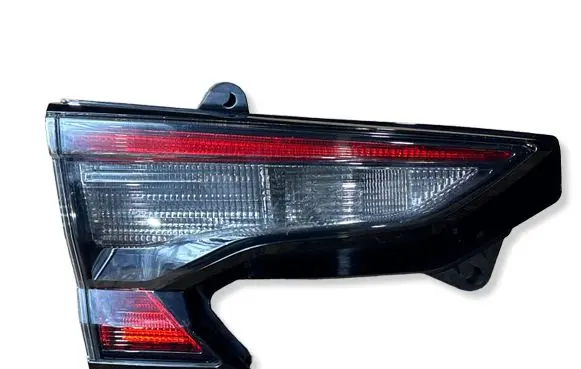 Subaru Outback (BT) Tailgate rear/tail lights W4716