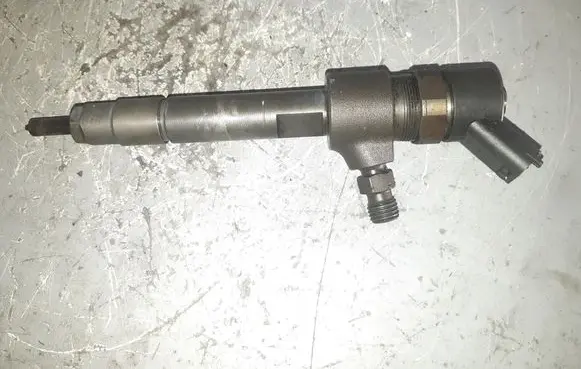 Opel Zafira B Fuel injector 1701378168523 0445110165 81HUC2B7A