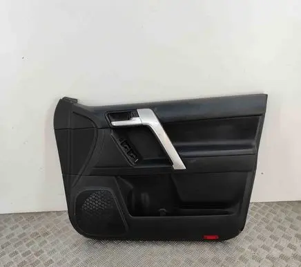 Toyota Land Cruiser (BJ70) Front door card panel trim 676106A440