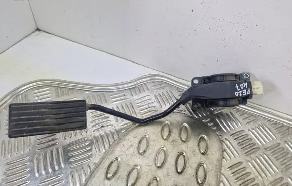 Peugeot 407 Accelerator throttle pedal 9644939680 0280752241