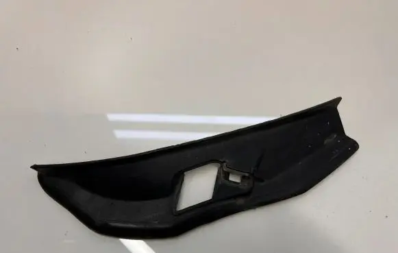BMW 5 F10 F11 Tailgate/trunk/boot lid buffer 7237557