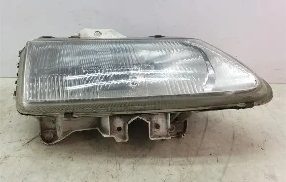 Renault Laguna I Headlight/headlamp