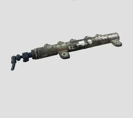 Opel Zafira B Fuel main line pipe