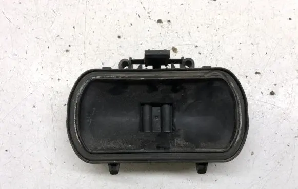 Mazda 6 Headlight/headlamp dust cover F014002522