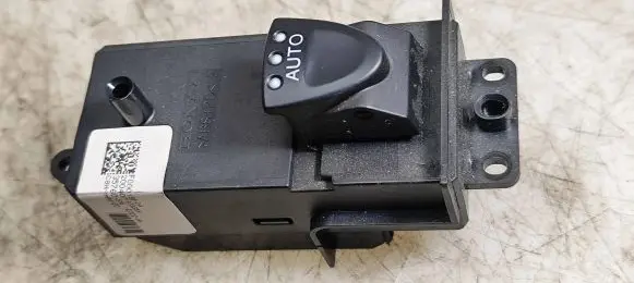 Honda Civic Electric window control switch 83590SMGG020UHS 24042007 312969