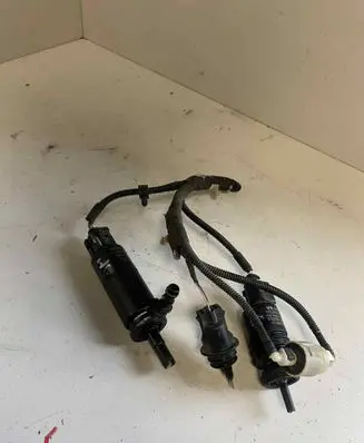 Volkswagen Golf V Headlight washer pump 3B7955681 1K6955651 3122789