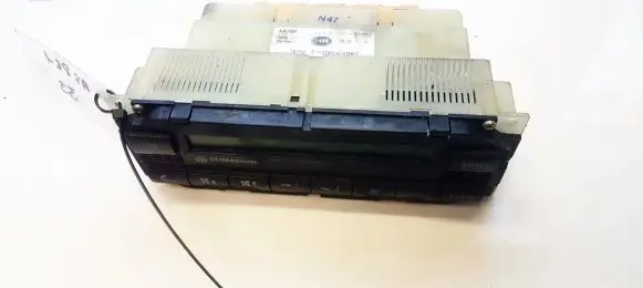 Volkswagen PASSAT B5 Climate control unit 3B1907044B 5HB00761710