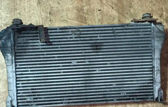 Toyota Avensis T250 Intercooler radiator JD1271002540 0R020