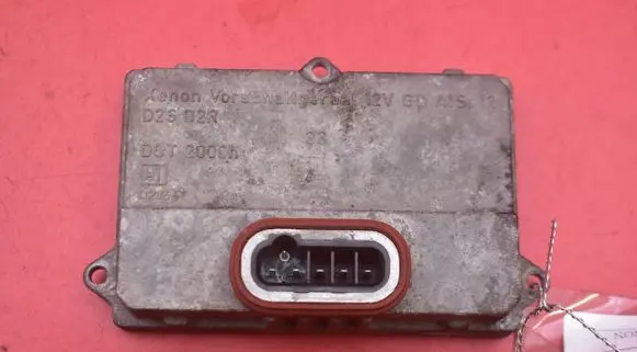 Opel Vectra C Voltage converter/converter module 5DV008290-00