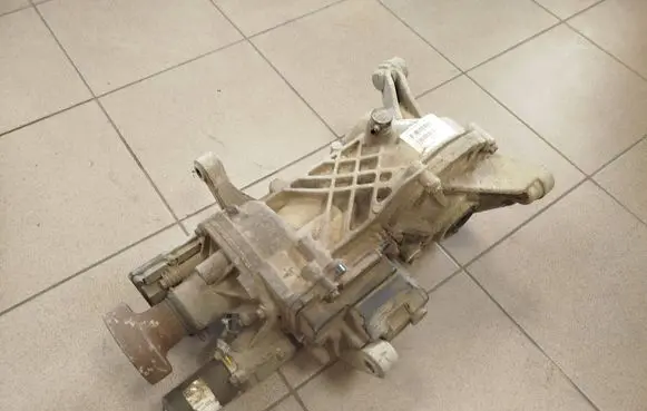 Land Rover Discovery Sport Rear differential GK724N053AA