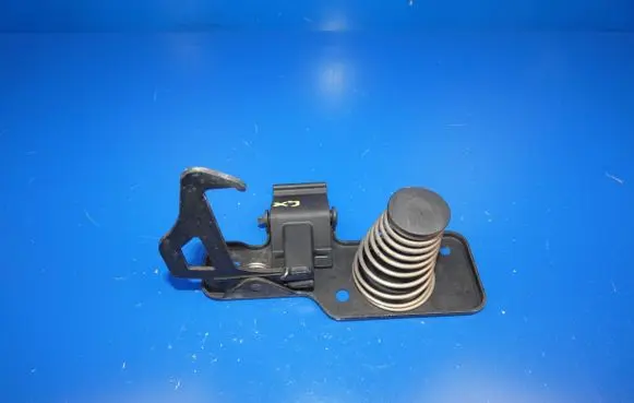 Jaguar XJ X351 Engine bonnet/hood lock/latch loop/hook AW9316892AD D3L5A 4810