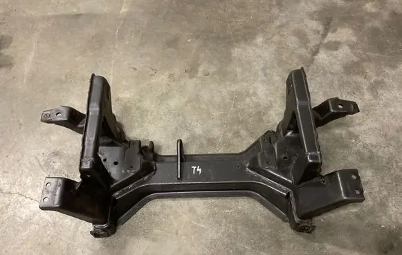 Volkswagen Transporter - Caravelle T4 Front subframe 701499031H