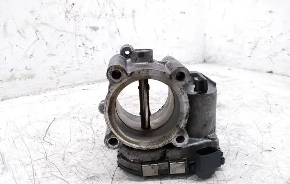 Mercedes-Benz CLS C219 Throttle valve A6420900270