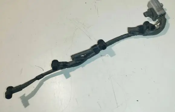 Mazda 6 Fuel line/pipe/hose 