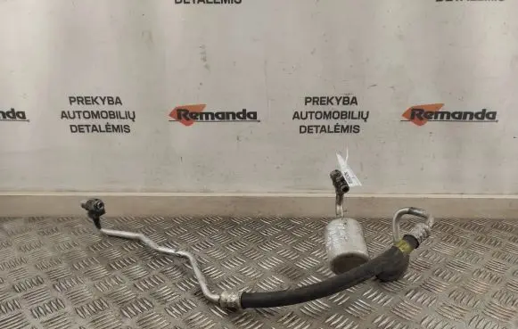 Toyota Prius Prime Air conditioning (A/C) pipe/hose
