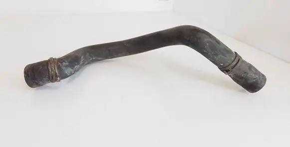 Volkswagen Golf V Engine coolant pipe/hose 111007T