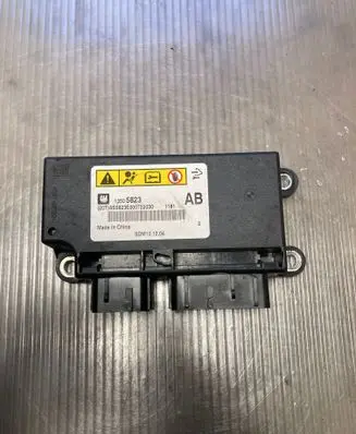 Chevrolet Orlando Airbag control unit/module 13505823 SDM101204 AS5823E000722030